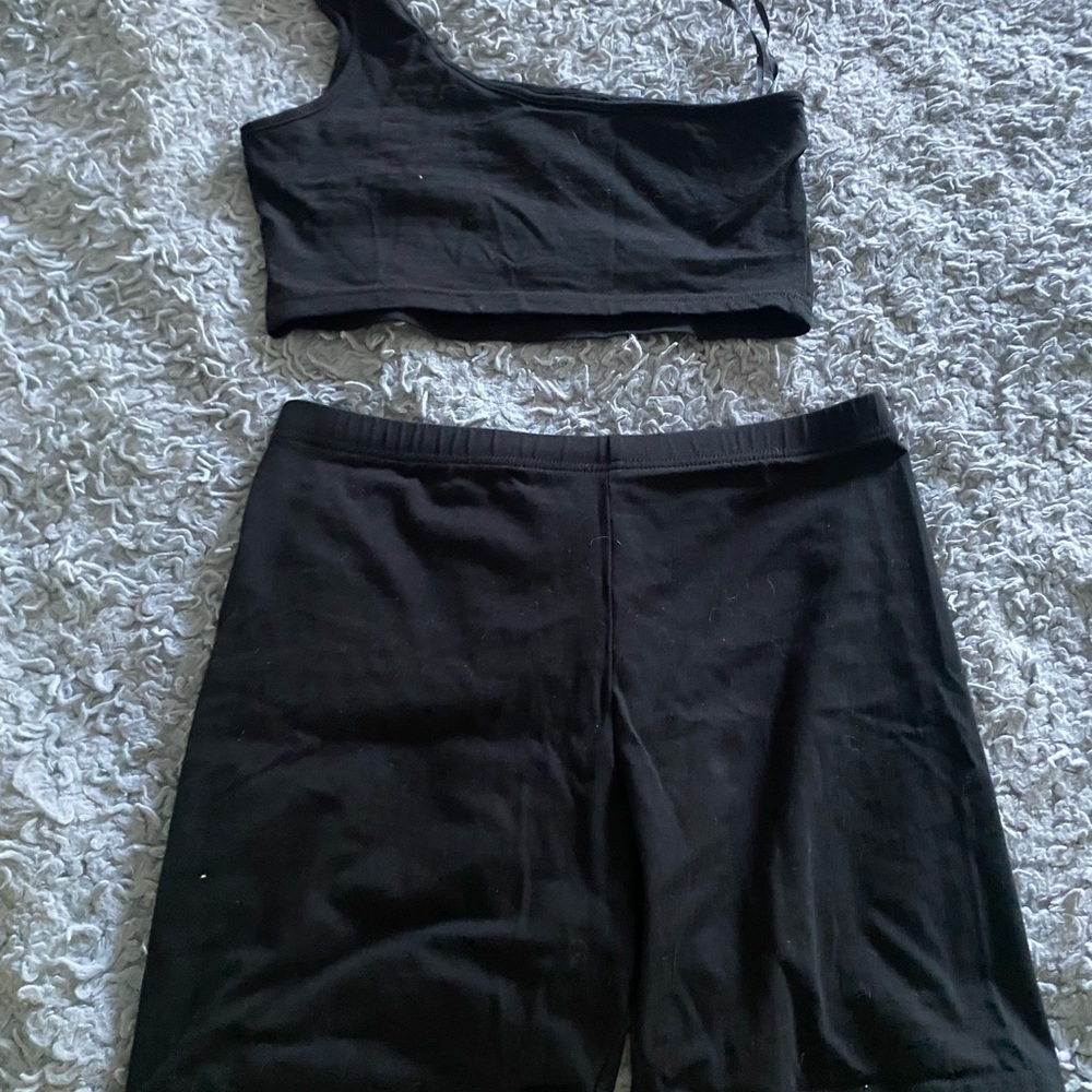SHEIN Black Casual Ensemble